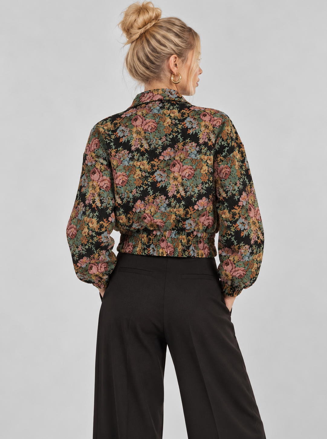 FLORAL PATTERN JACQUARD CROPPED BOMBER JACKET: BLACK