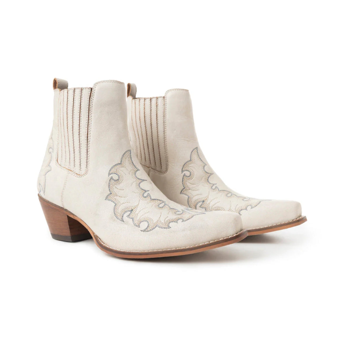 MYRA Derling Ranch booties in white